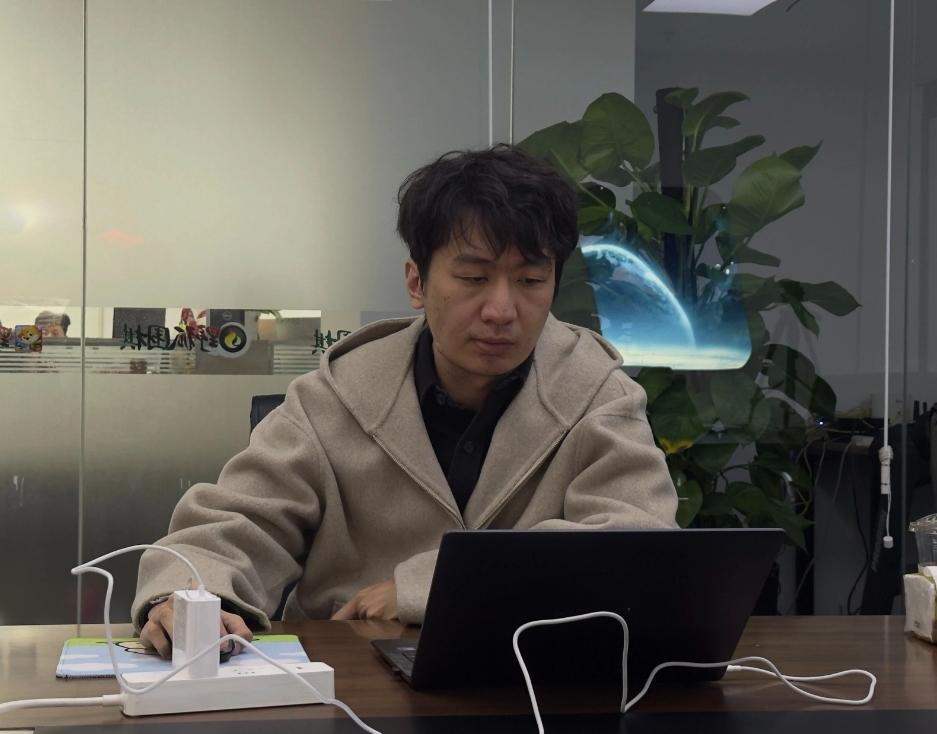 重磅快讯~15期野狐争霸赛党毅飞/杨楷文会师决赛


第15期野狐人气争霸赛第二