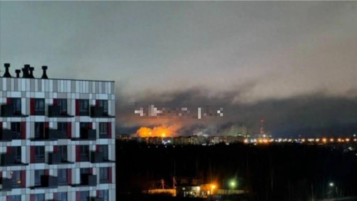 泽连斯基话音刚落，俄罗斯挨大规模轰炸，乌克兰这次闯大祸了

当地时间12月9日，