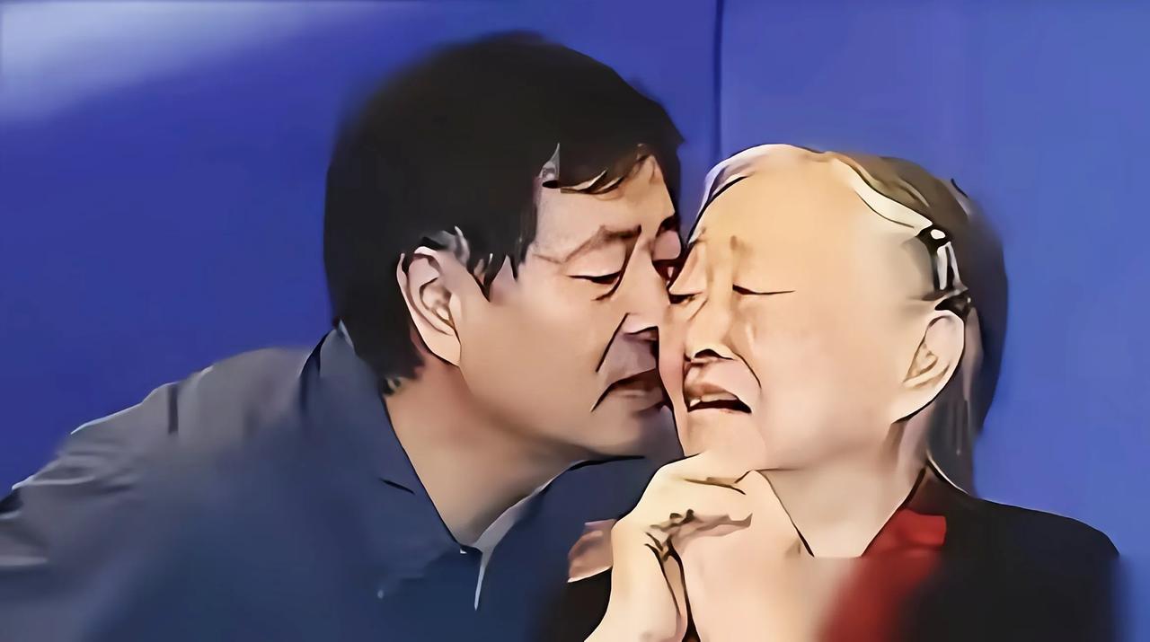 百善孝为先，72岁濮存昕用一根绳把自己和94岁母亲“拴”一起

72岁的濮存昕，