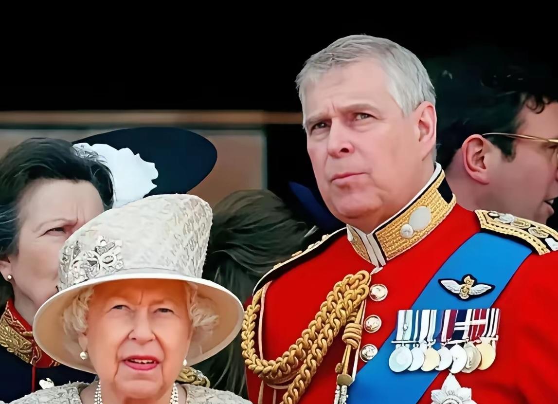 没有女王妈妈的保护，这一次的安德鲁，怕是“在劫难逃”了！
为何？
爱泼斯坦案有了