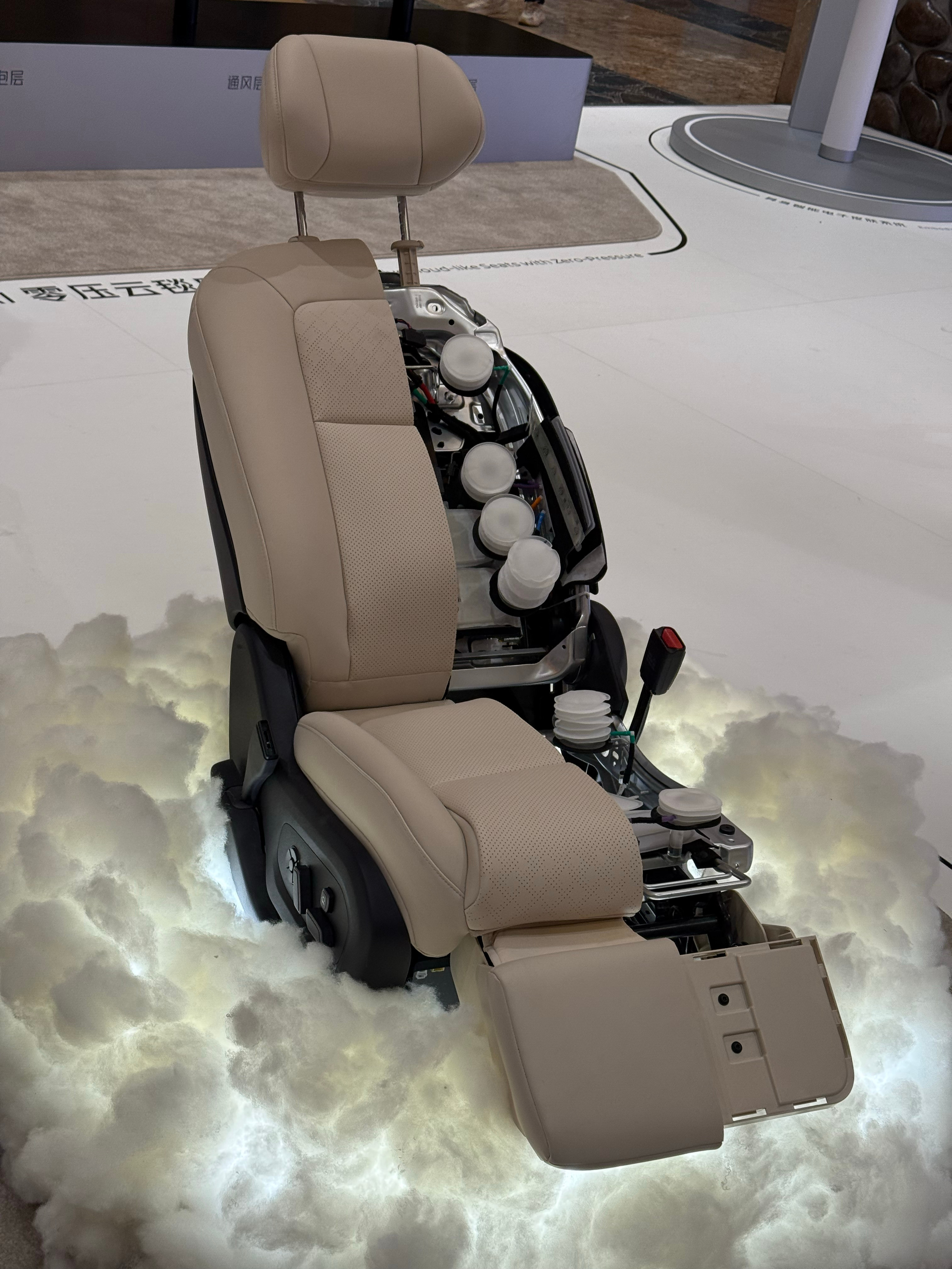 来参加日产 NX8 发布会啦～这次日产 NX8有双动力版本老牌合资车企的技术底蕴