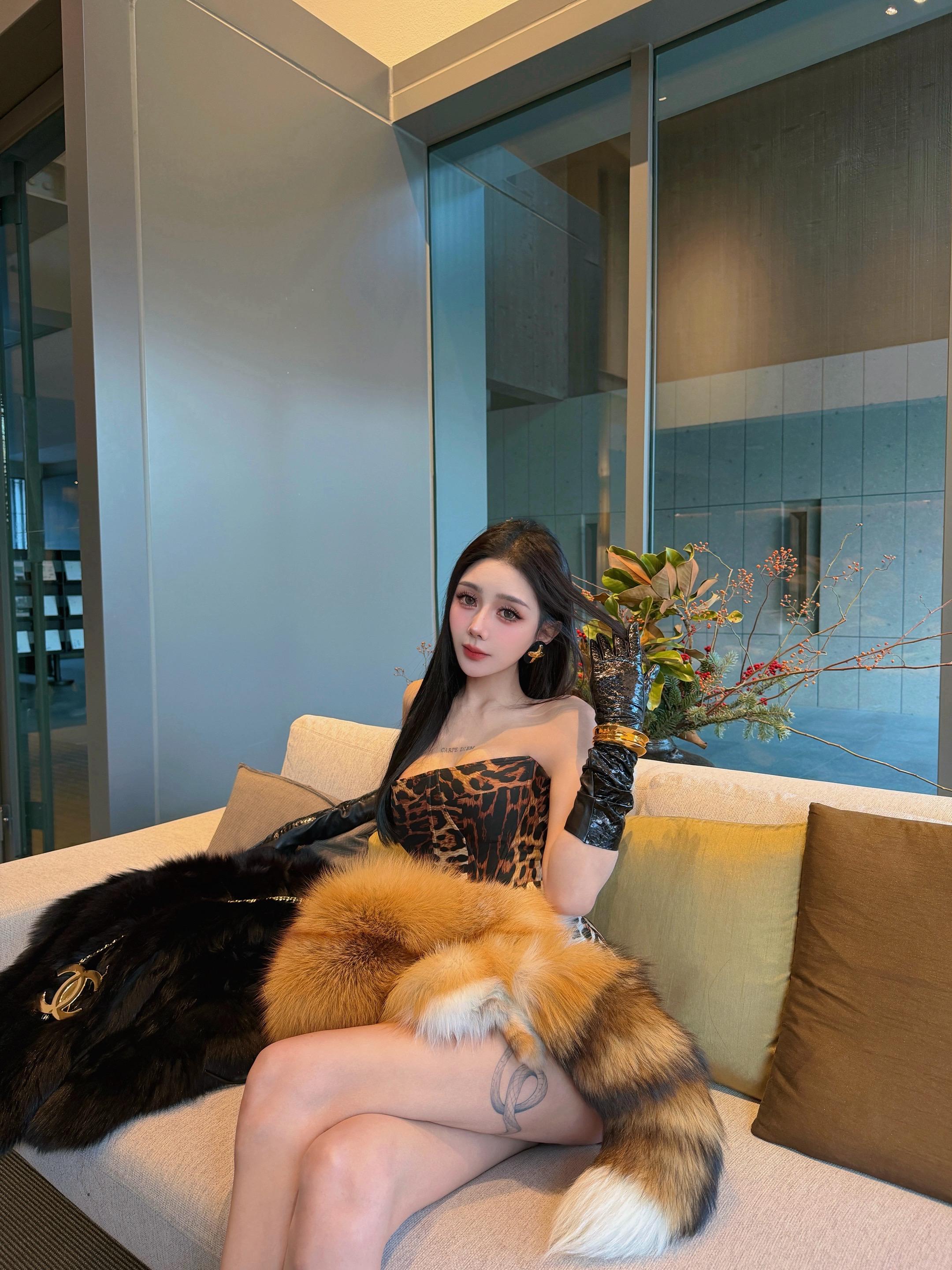 只要头顶上有顶事的人，那么我就是废物。如果没有，那我就是这个人。