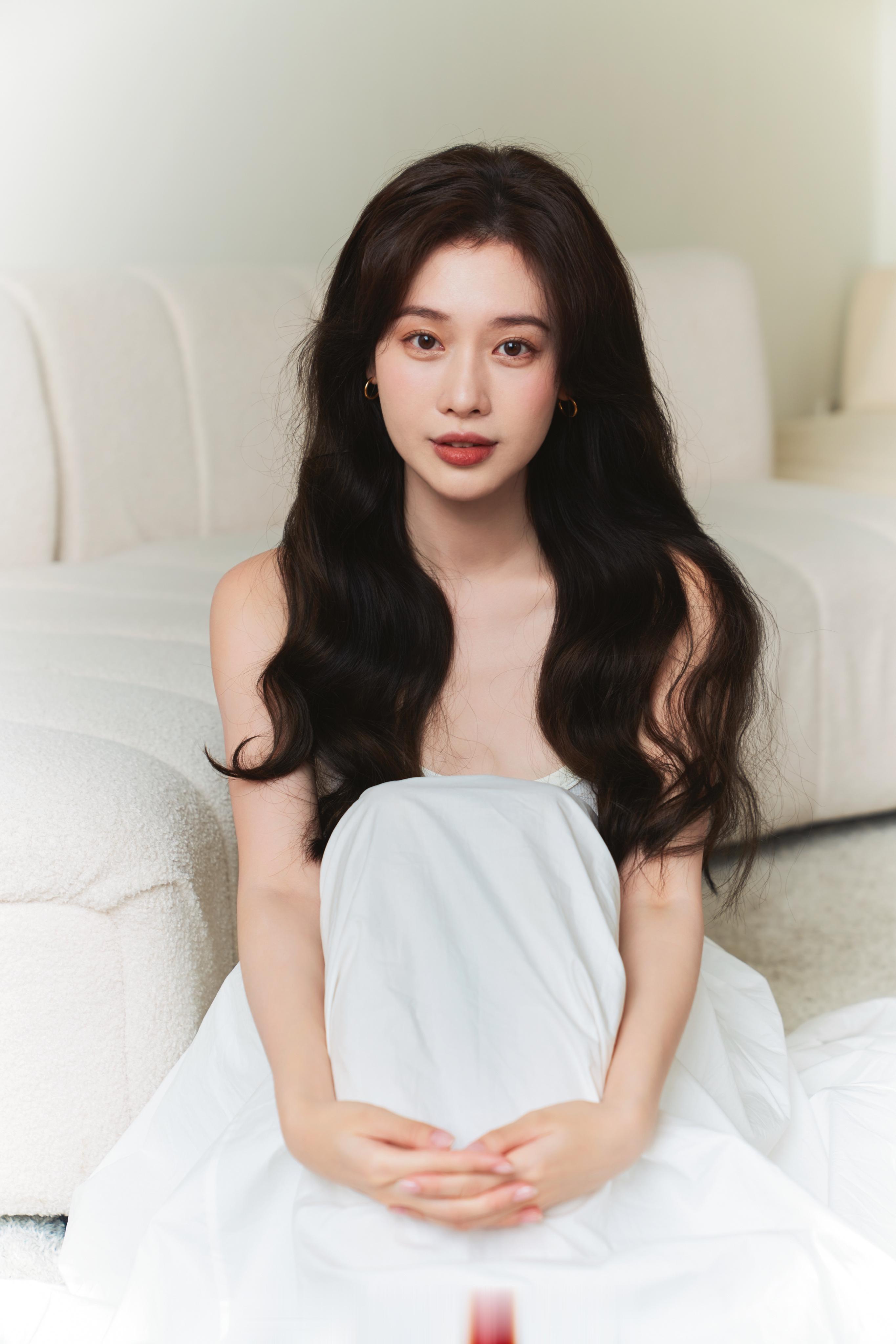 你们喜欢我淡妆还是浓妆咧？ ​​​