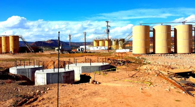 真没想到，特朗普那句听着像吹牛的 “伊朗油管 3 天内爆炸”，竟然真的要变成现实