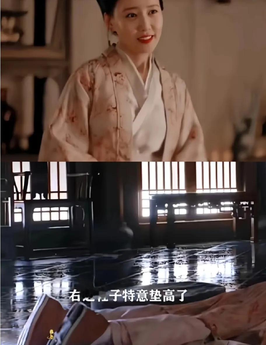 重温《知否》才发现：林噙霜为啥总穿高低鞋？走路扭来扭去真的不累吗？
 
这双“小