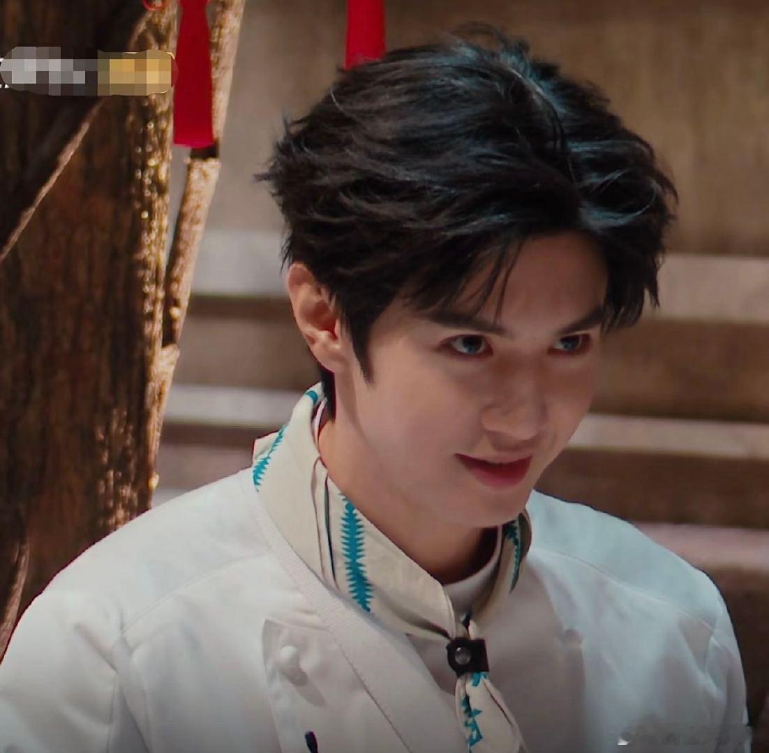 陈哲远全家的顶梁柱大侦探 郝大爸也太全能了吧，做饭修家电搞卫生样样会，遇到问题永