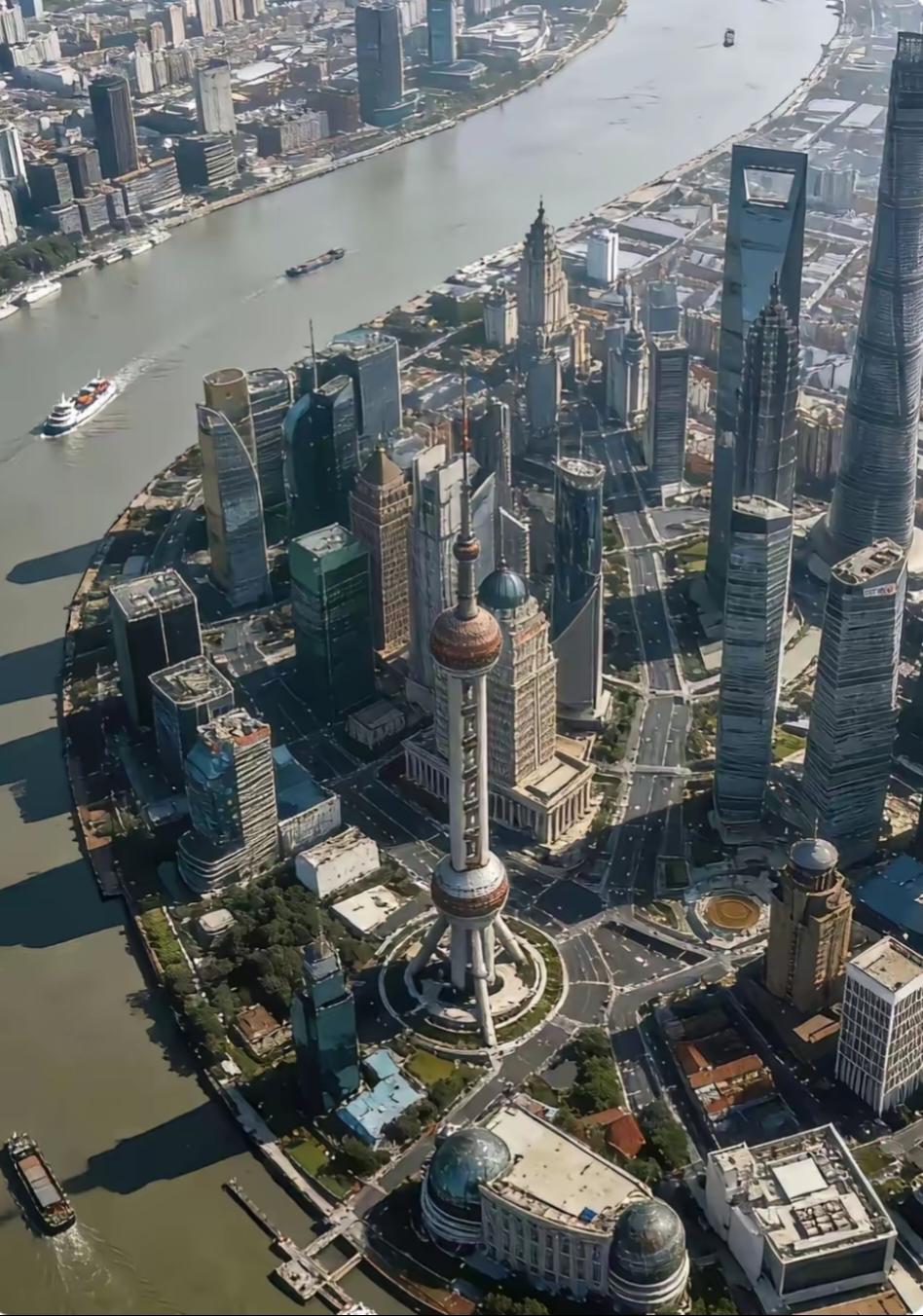 上海外滩的照片拍得好，那真是实至名归。外滩可是上海的标志性地段，万国建筑在照片里