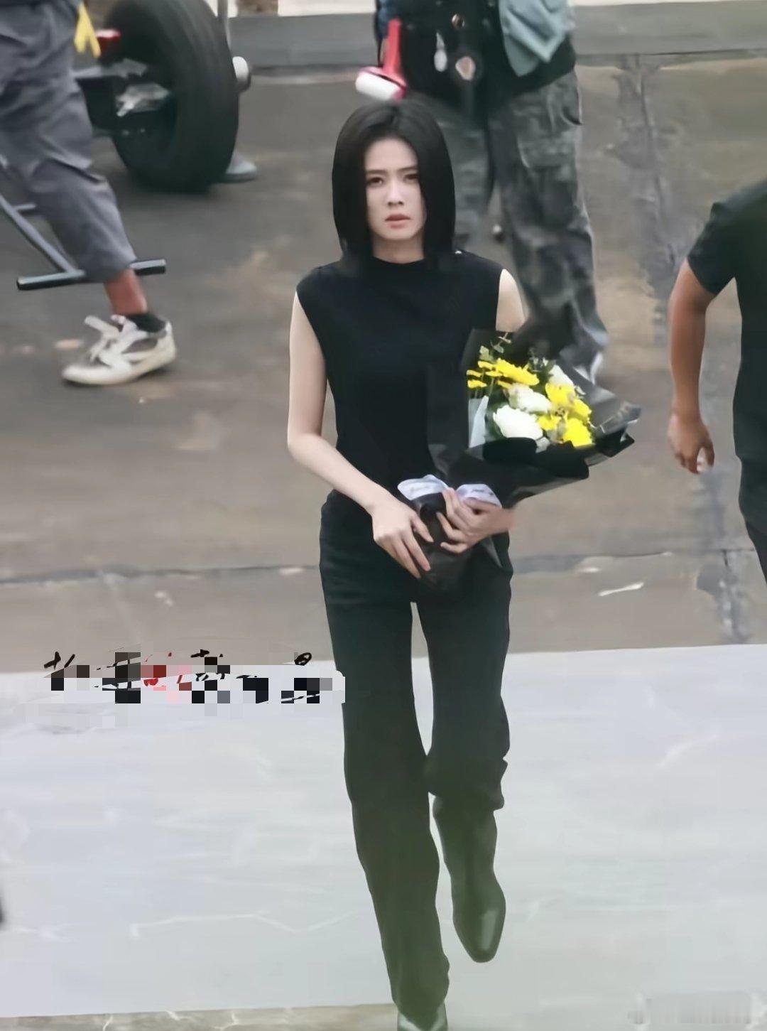 白鹿这剧属于光看路透都知道要扑了的 