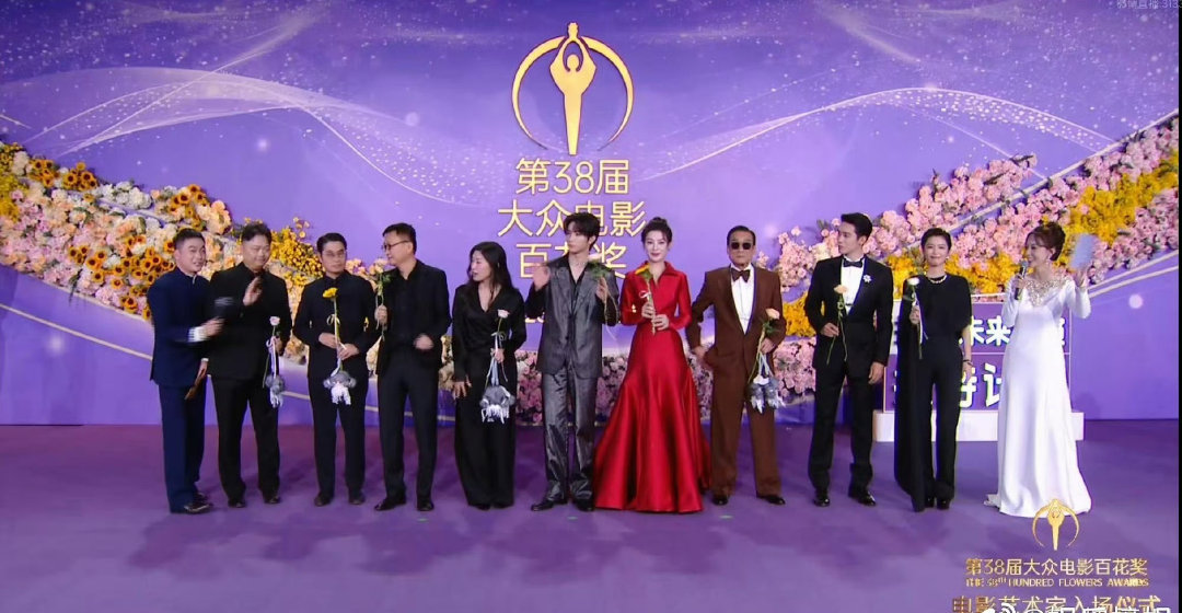 刘耀文大C位看到刘耀文大C位，真心觉得努力的人会被看见