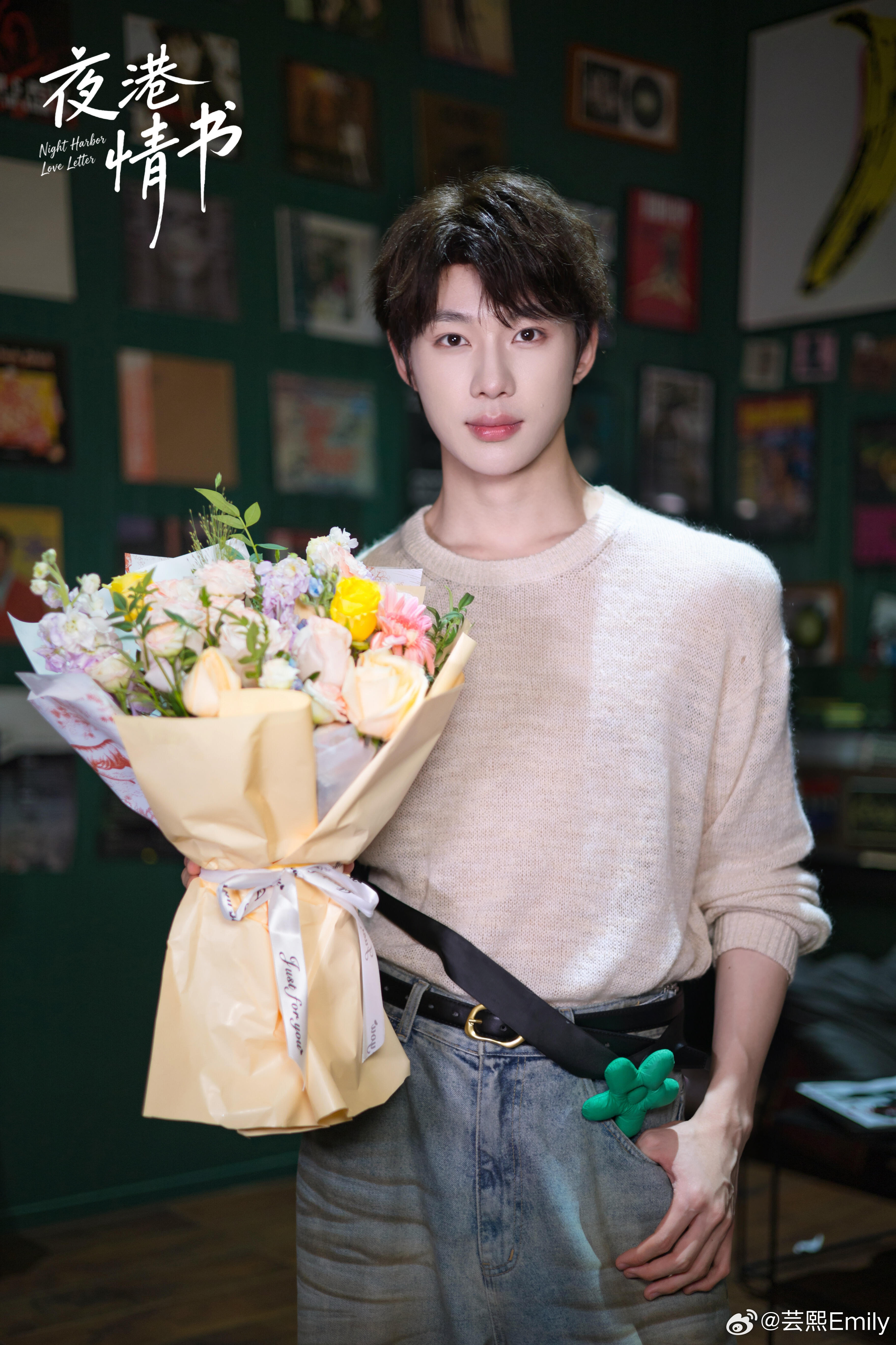 王格格、吴添豪《夜港情书》杀青大吉，期待林雯君、周扬的故事早日上线！ 