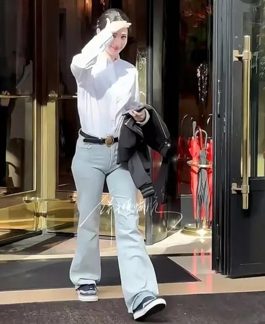 王楚然怎么成这样了 