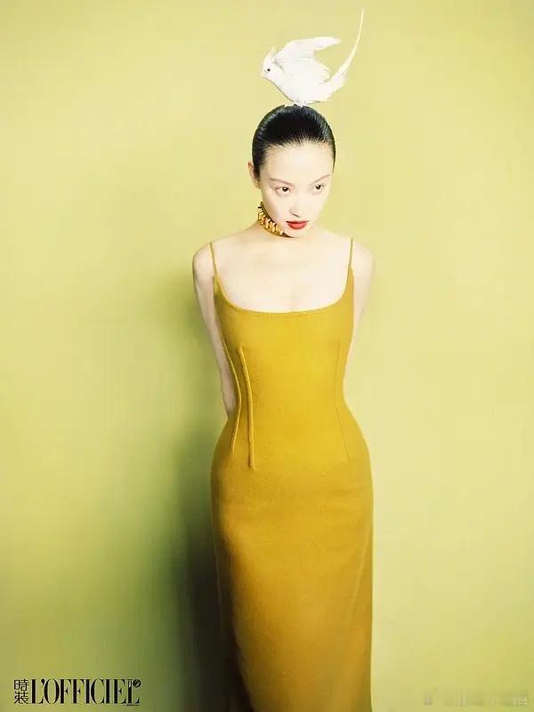 倪妮和田曦薇撞衣服，是不是这次田曦薇把倪妮给碾压了？ ​​​