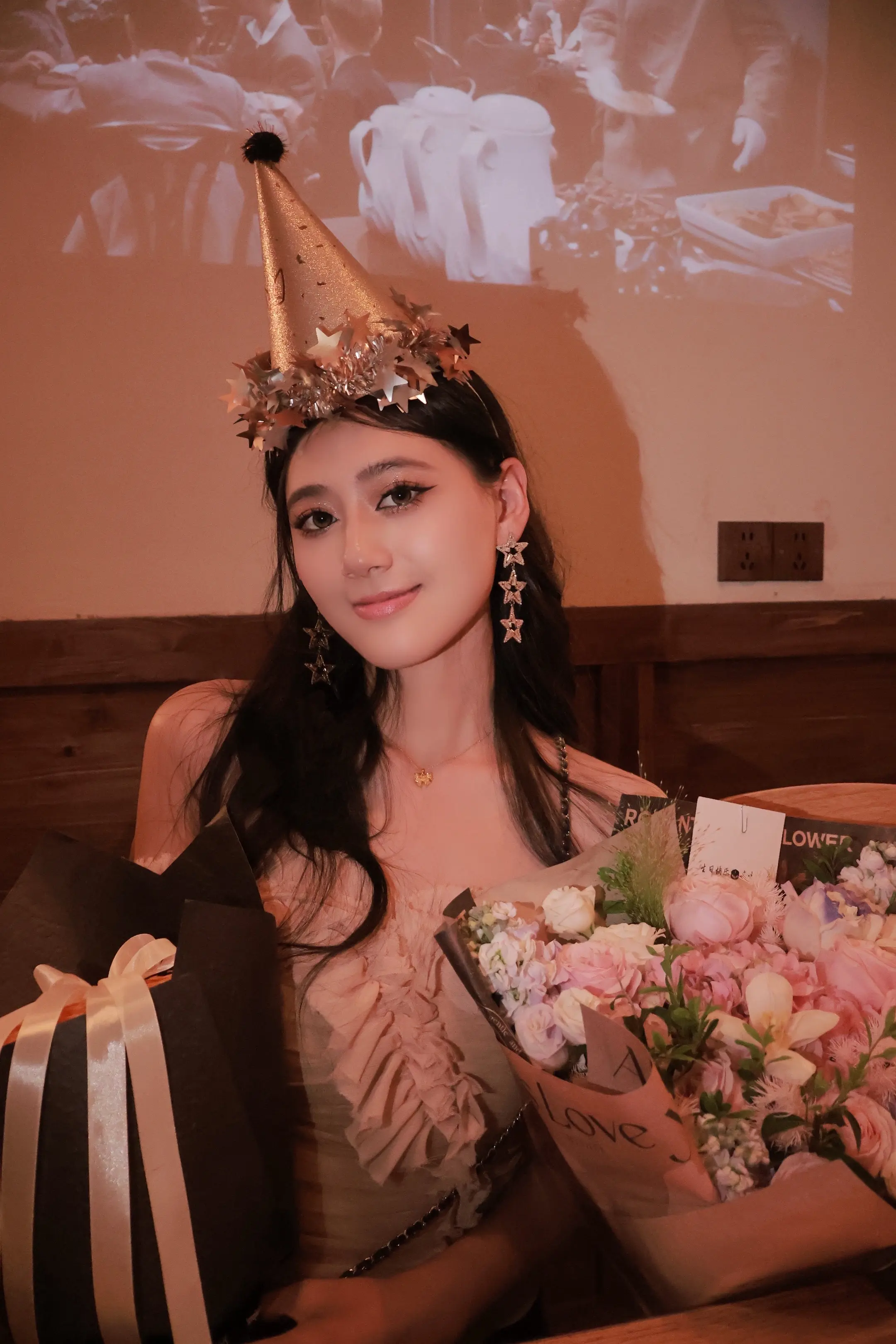 来到了人生的八点四十二分🎂💛。