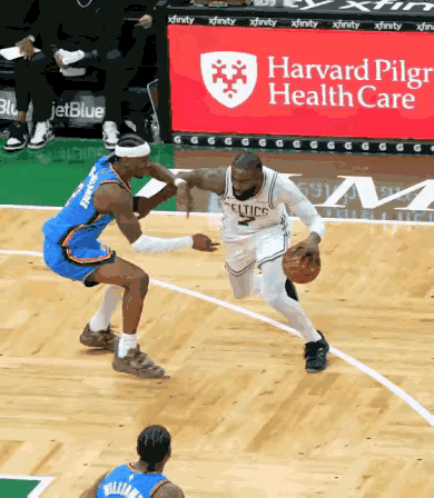 以其人之道，还治其人之身！
布朗骗起亚历山大，全场一片哗然，这种事不是都是亚历山