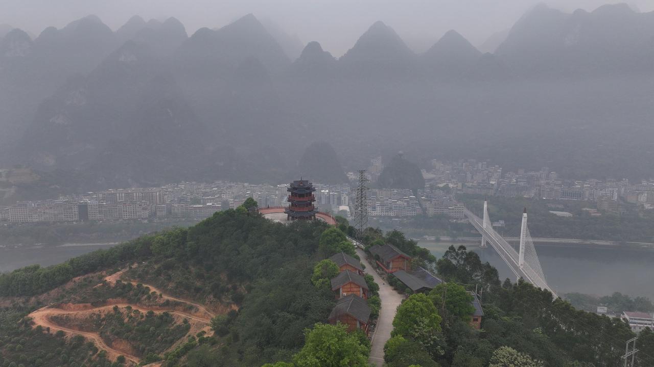 旅行推荐官 风景如画的地方天峨 红水河蓝刀鱼
