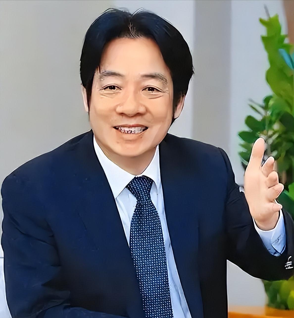 就在刚刚，
赖清德正式宣布，

3月21日，台湾地区领导人赖清德公开宣布：过台经