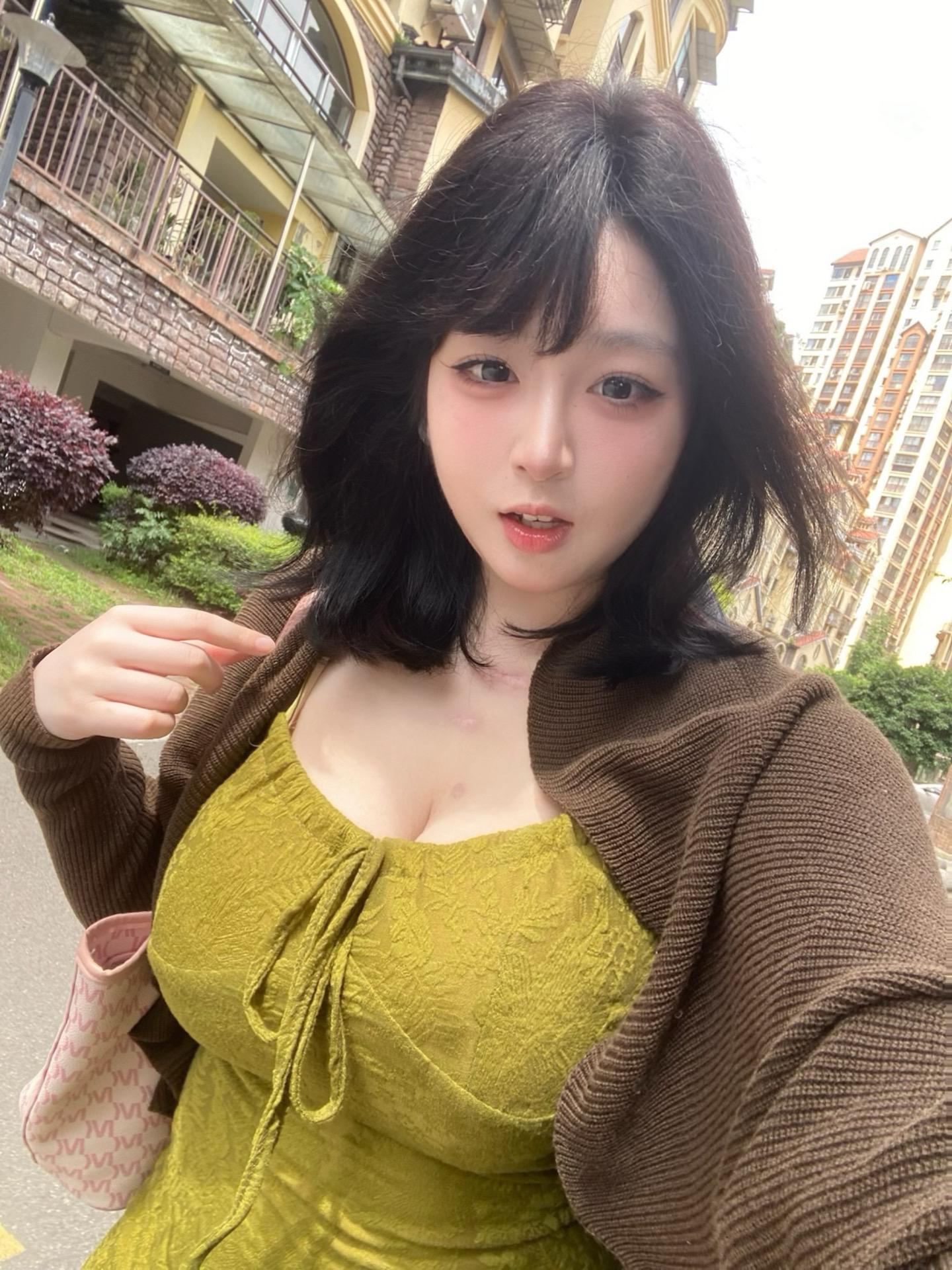 蠢货