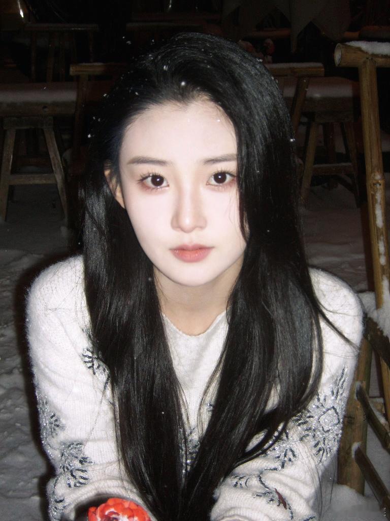 一点都不冷就是有点哆嗦#邵羽柒[超话]# ​​​