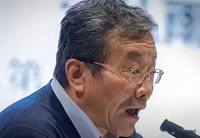 社会最大的腐败并非今日这个贪官贪了一亿，明日那个贪官贪了两亿。毕竟，此类贪污对社