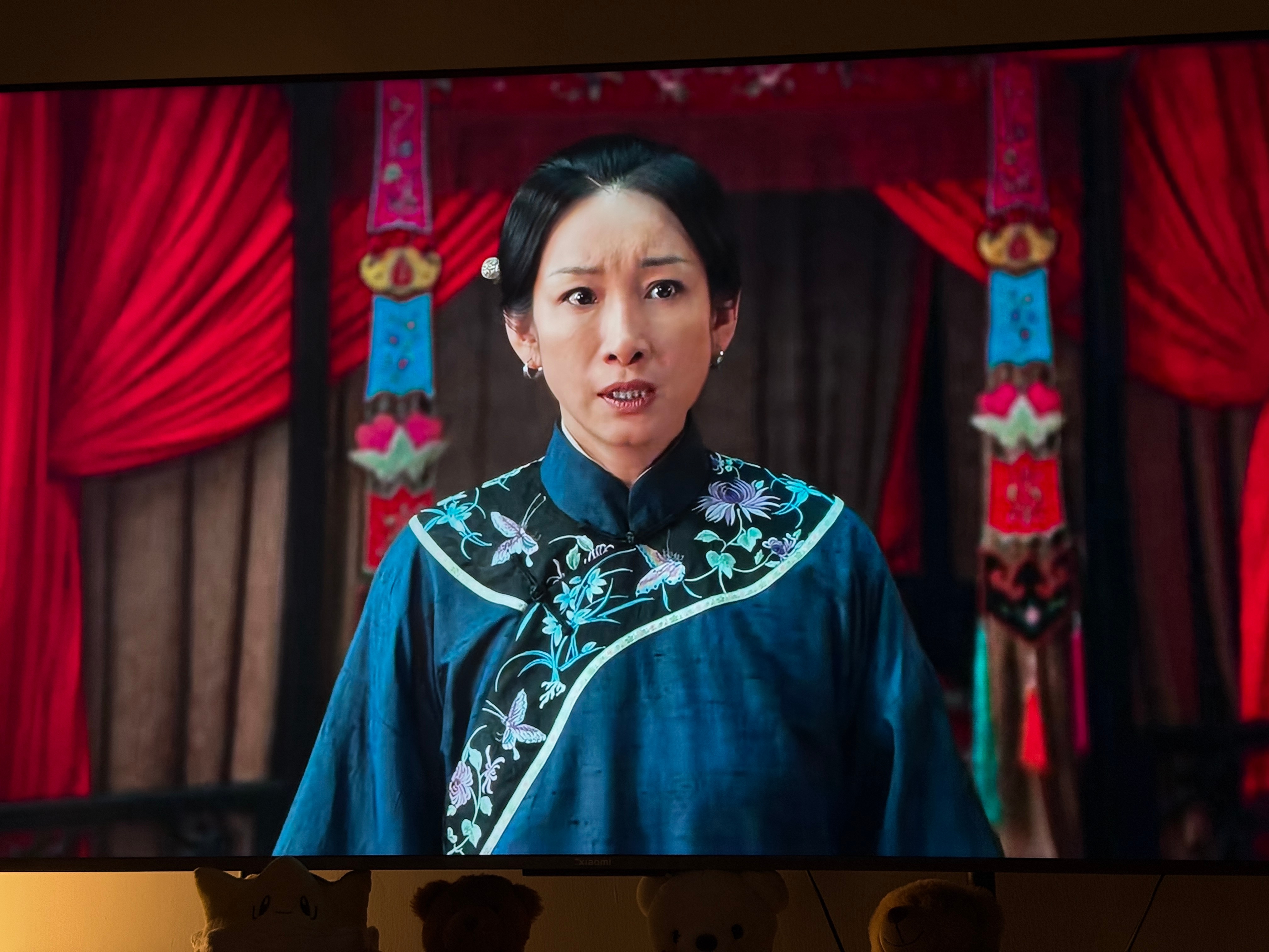 中式恐怖剧情就没有让人看着舒心一点的剧吗…… 女方爹为了钱不去赎大女儿，为了钱骗