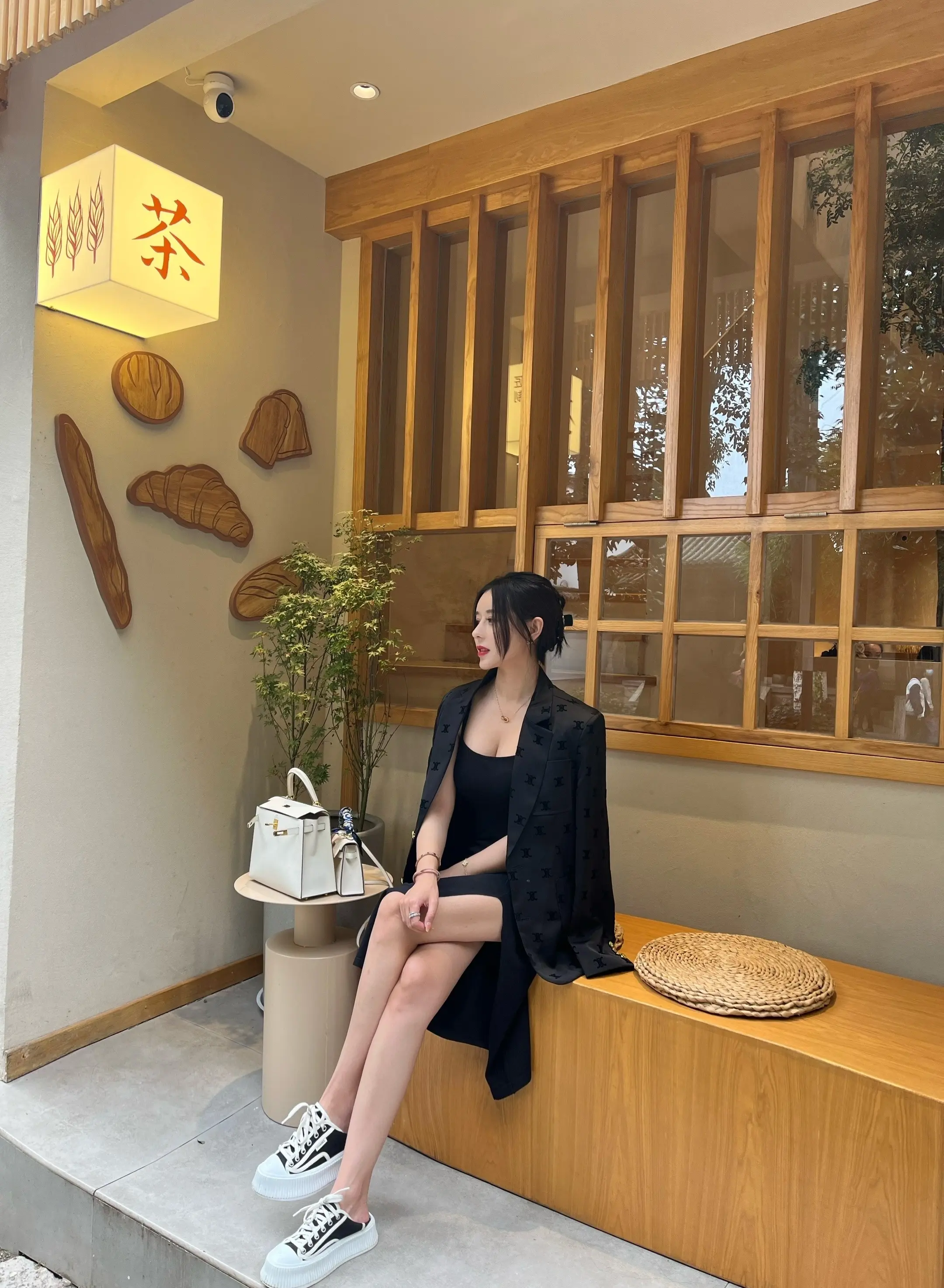 不要对任何人付出太多  物极必反  过犹不及