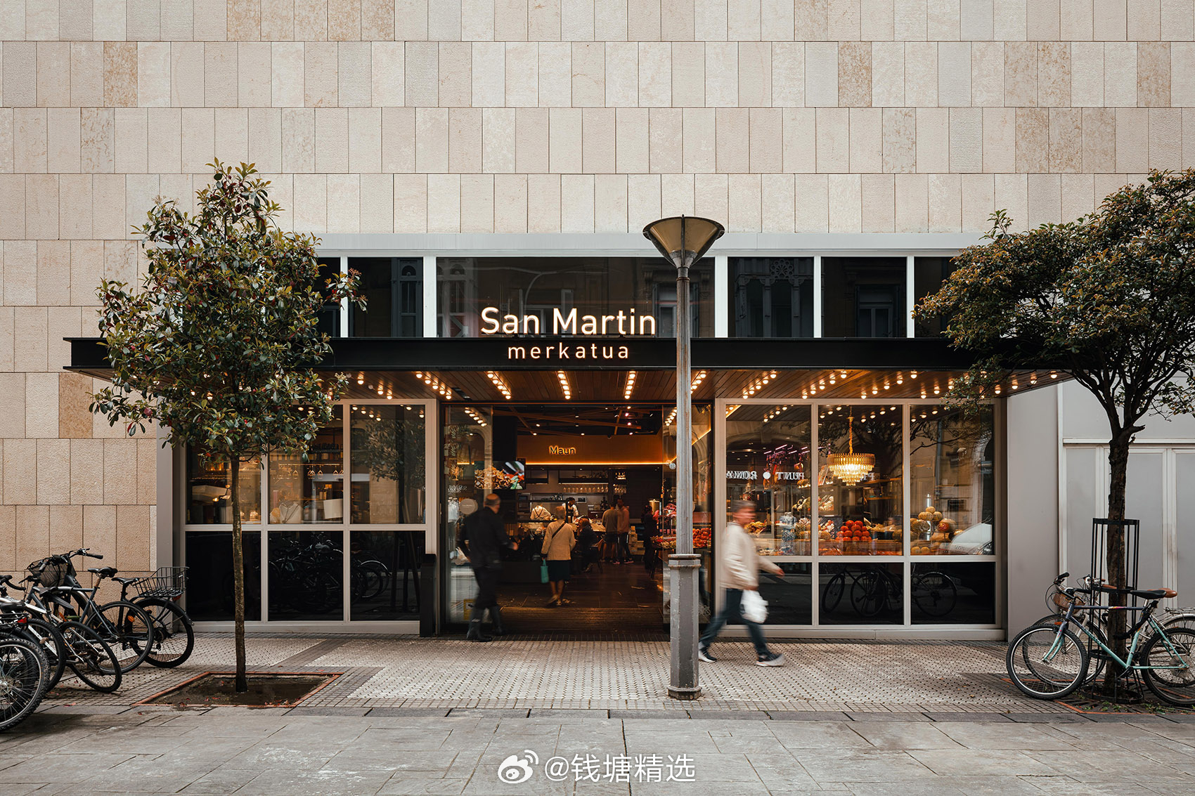位于西班牙圣塞巴斯蒂安的San Martin市场，由El Equipo Crea