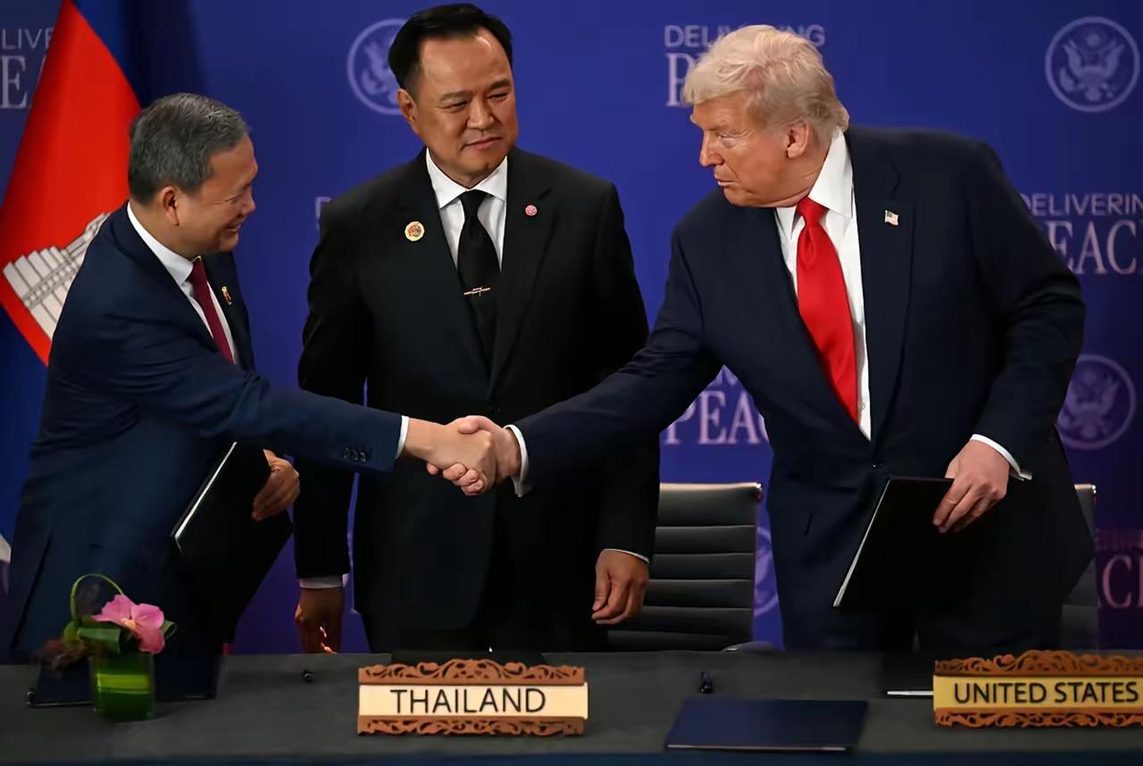 特朗普那是在维护和平？分明在挑事，就在泰柬两国准备24日，在泰国尖竹汶进行谈判之