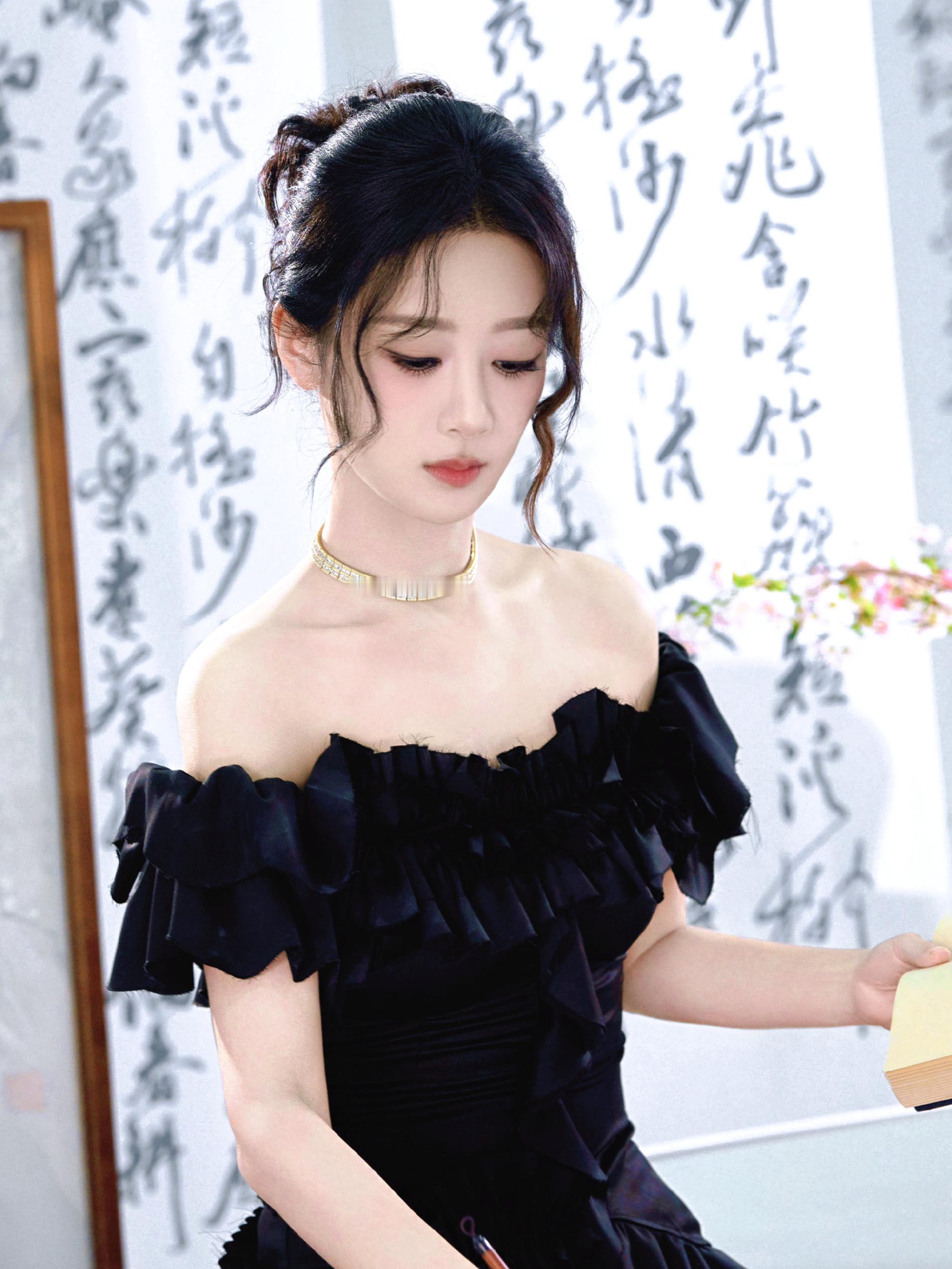 杨紫 yz杨紫玉兰花开君再来 yz 杨紫董竹君你如同一颗雨颗星在我眼裡最耀眼[杨