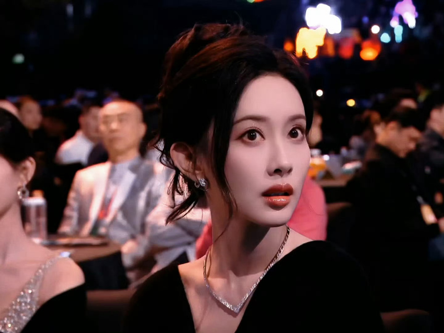 孟子义懵懵的好漂亮真的懵懵的好可爱！！！ 