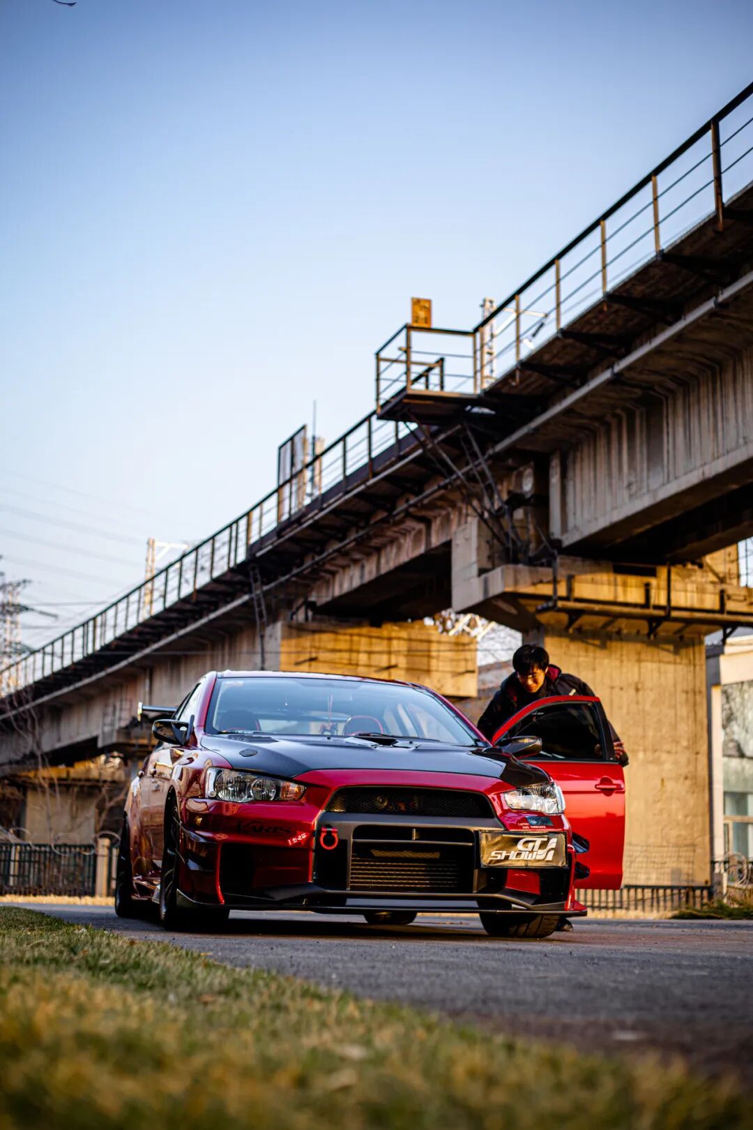 余承东官宣智界rx好一个科技法拉利Mitsubishi Lancer Evolu