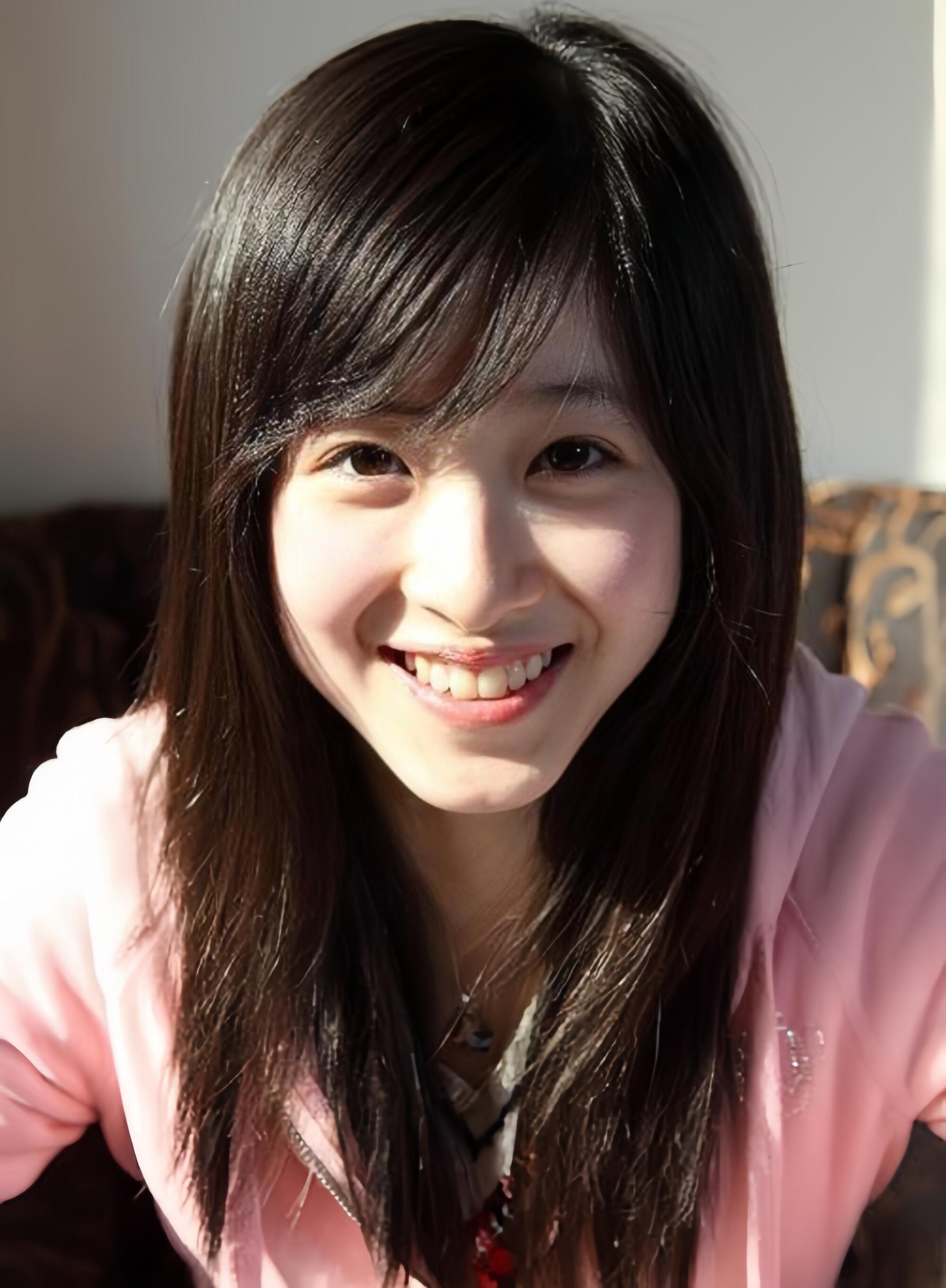 这一组取名就叫《顶级小白花模版》….. ​​​