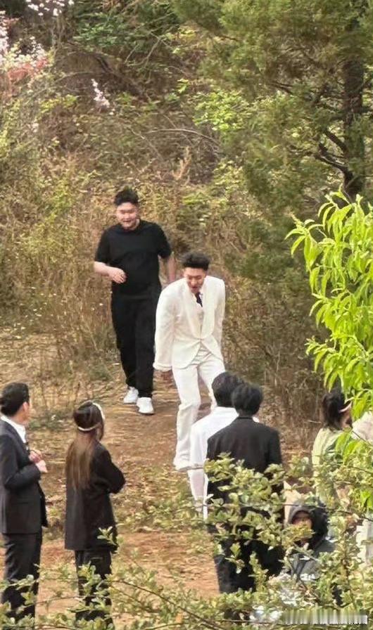 这都rs第一了，这婚是不是不求都不行了！[允悲][允悲]#黄子韬 求婚##徐艺洋