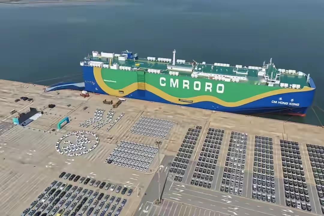中国刚刚传来大好消息！
9月8日上午，我国首制88000立方米超大型液化气体运输