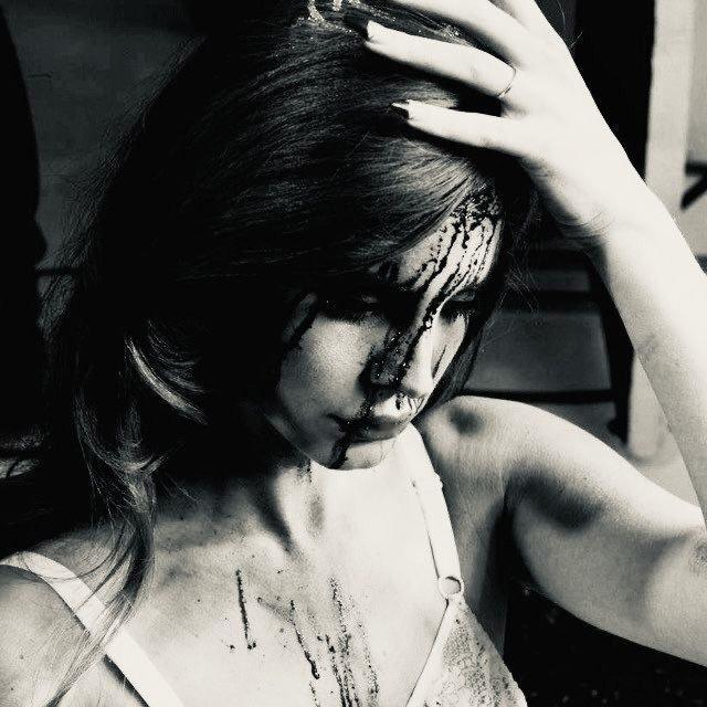 外网雷粉热议:你心目中Lana Del Rey最悲伤的歌曲是____#LanaD