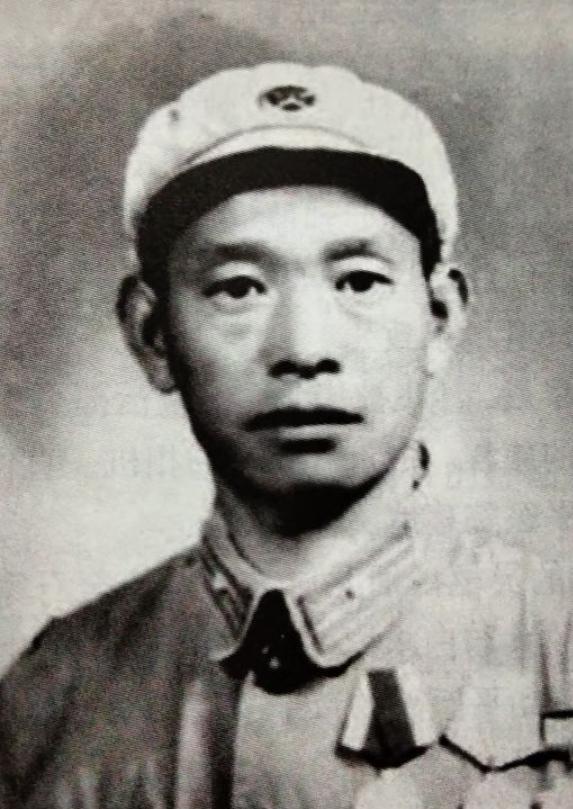 1943年，八路军电台队长刘长生向组织申请结婚，被拒后，他竟带着密码本投敌，司令