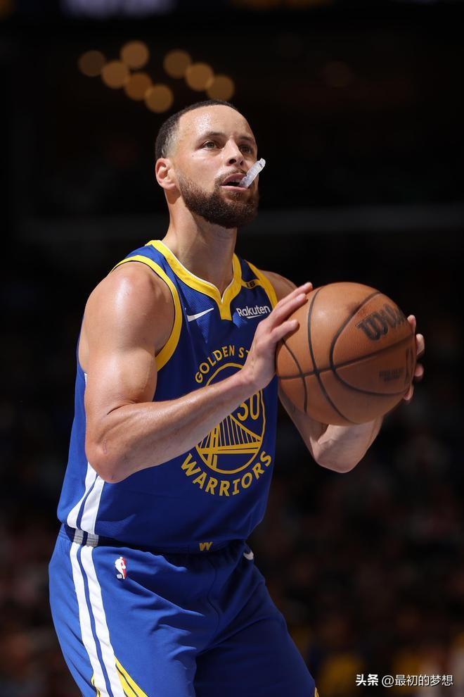 NBA历史第十“守门员”！谁最应该排在第十名？

1. 科比

硬荣誉：5×总冠