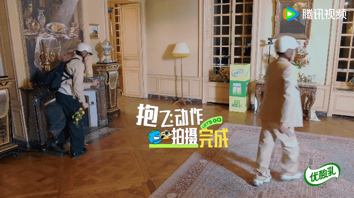 林一拍了巴黎落地签真的也很想急头白脸的去来一场这样的落地签了，这两个人实在是太有