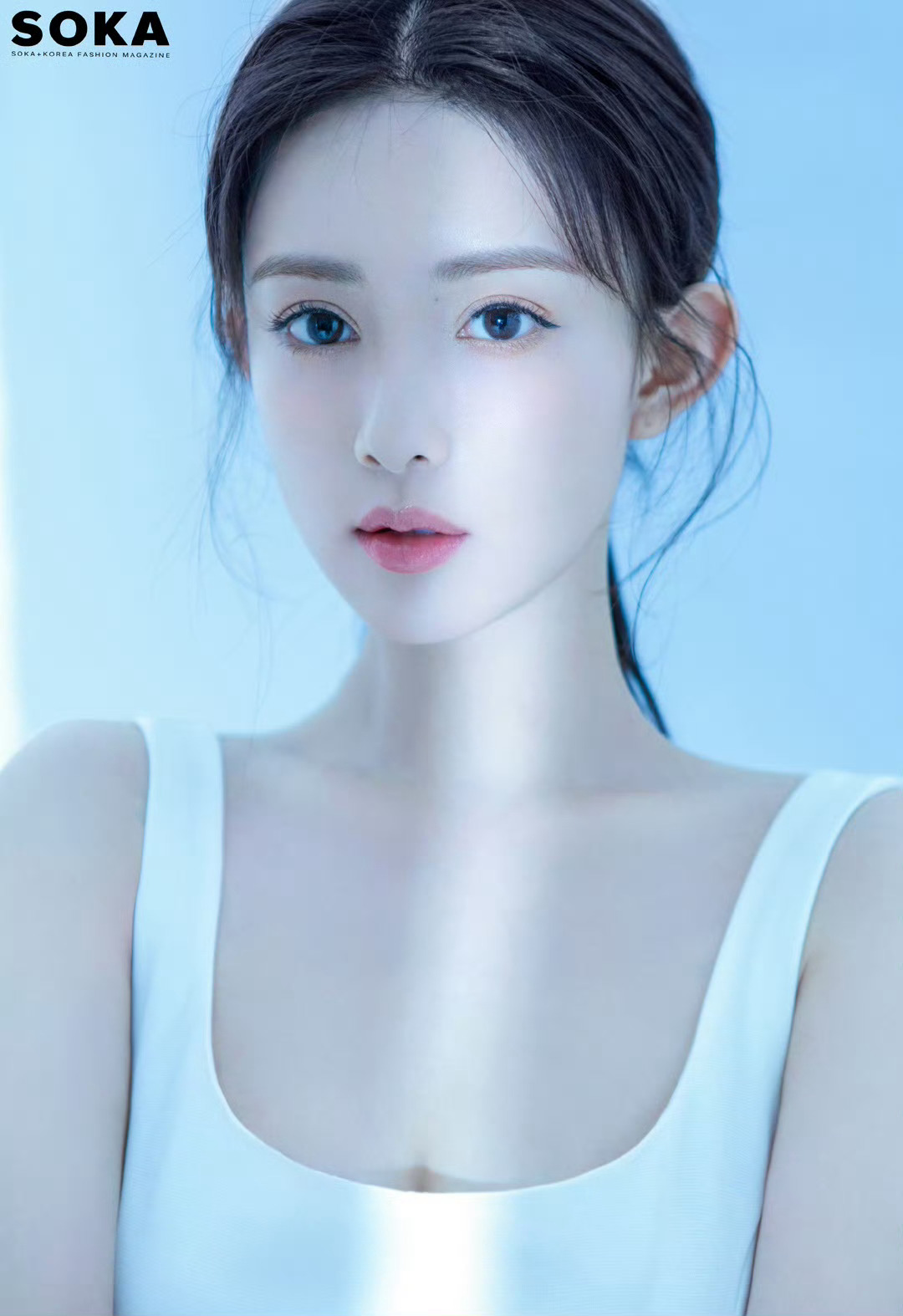 一组早期孟子义的公式照 