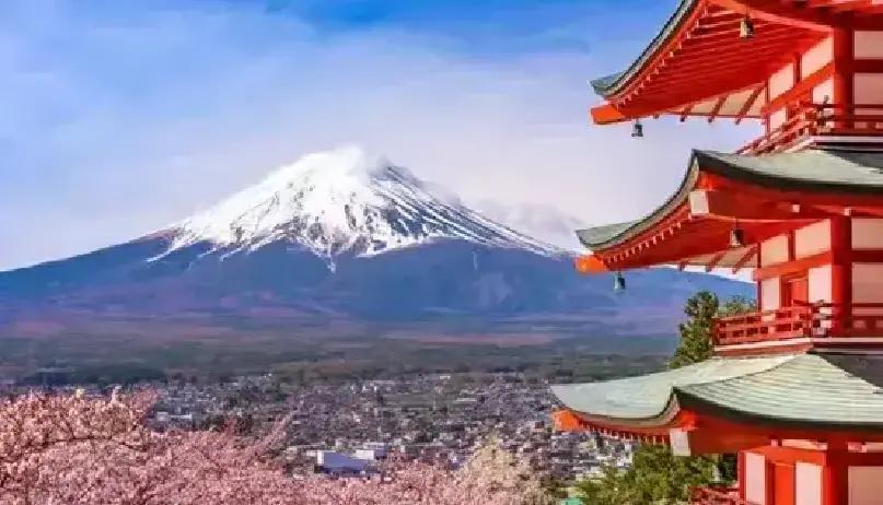 昨晚，和一位在日本做酒店网友聊天，他透露了一个令人诧异的消息！在他看来，日本ic