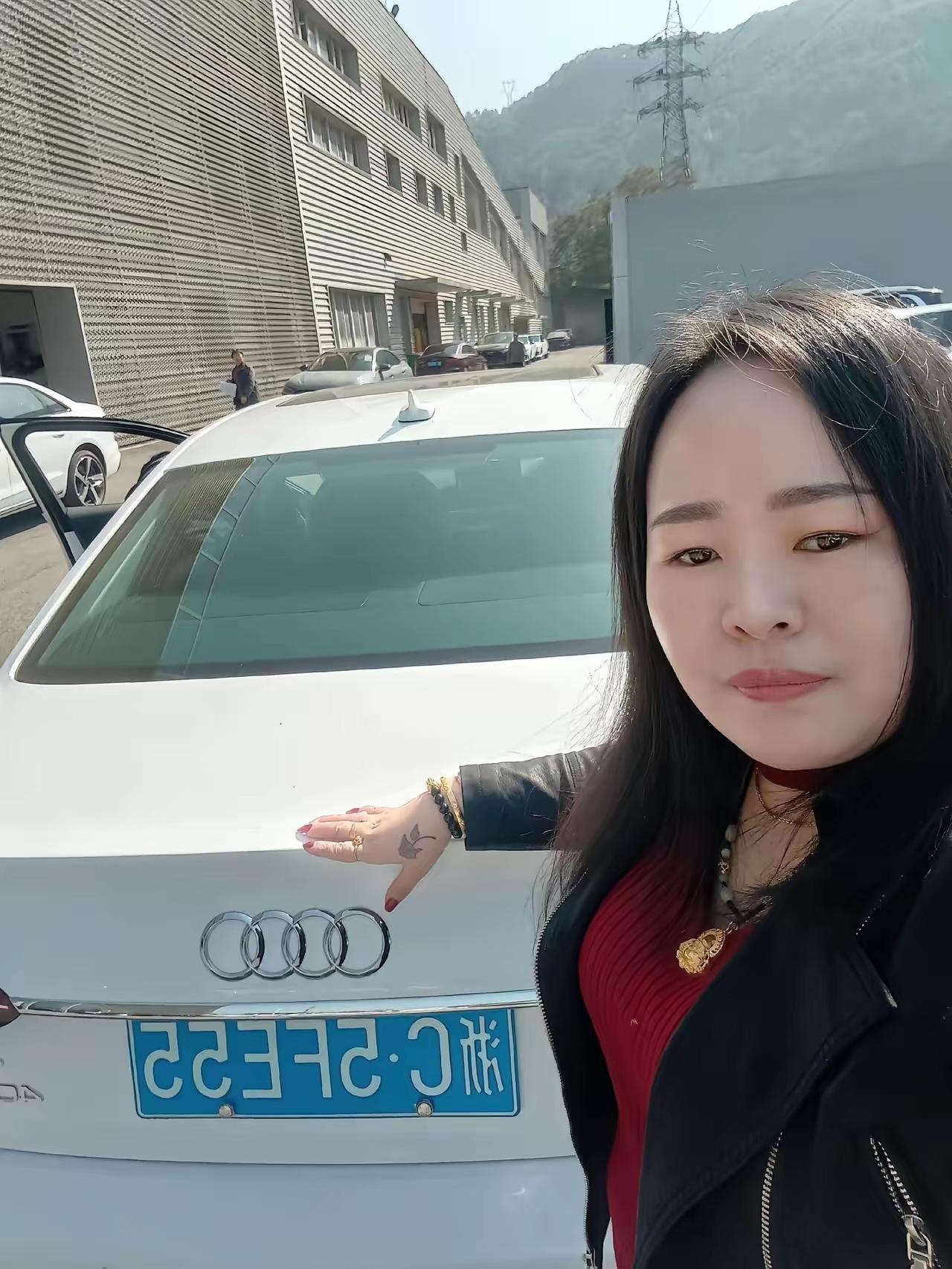 遵义37岁姐姐诚意征婚：遇对的人，赠一辆A4作心意
 
来自贵州遵义的我，今年3