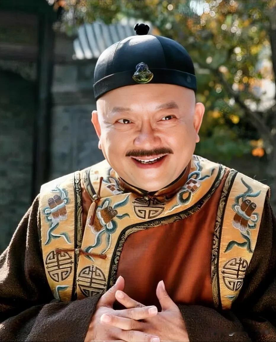 老百姓哪懂什么大是大非，只要所杀之人，比他们地位高，身价大，他们就暗喜。今天皇上
