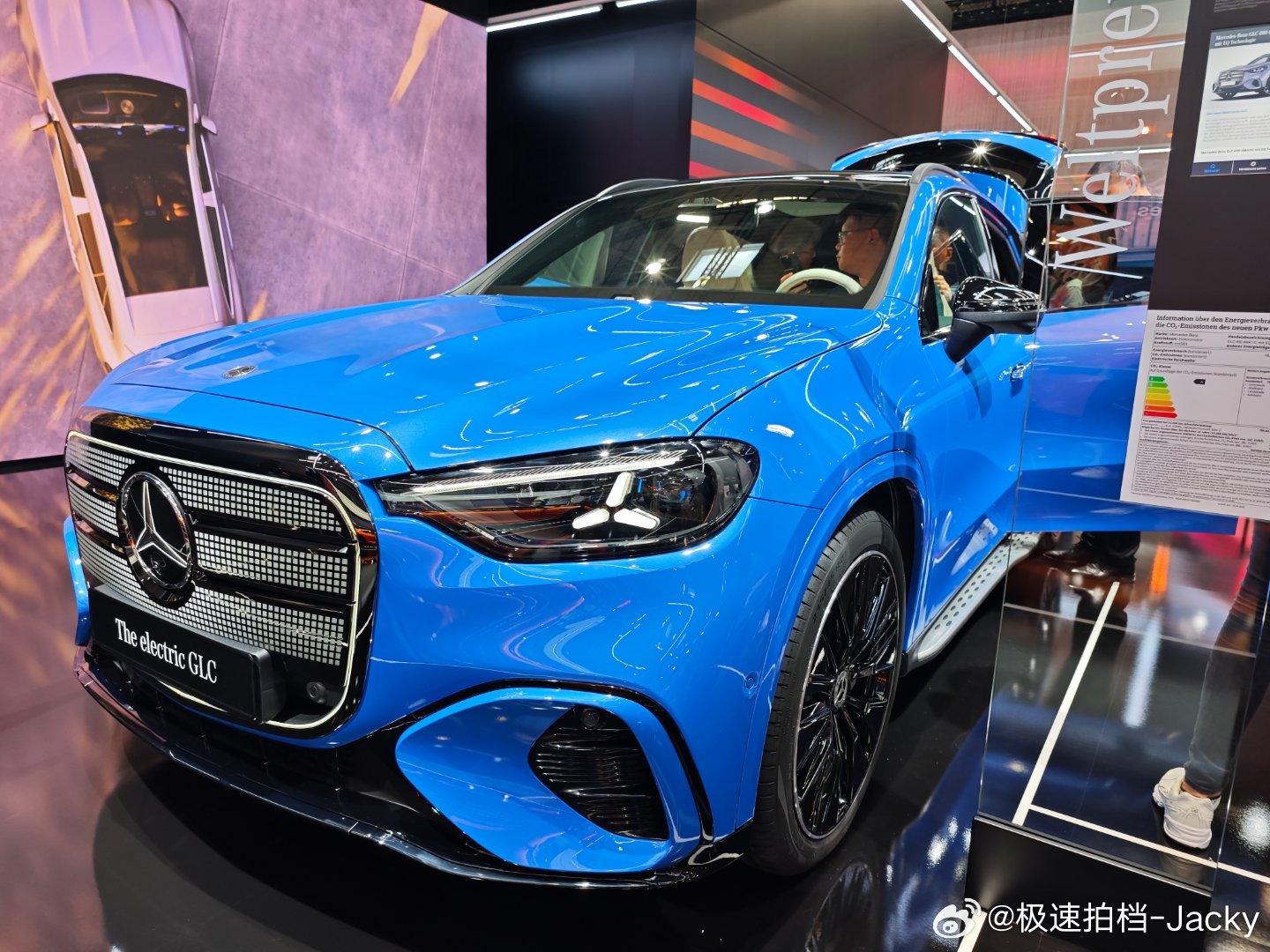 特意去了一下奔驰展台如果CLA直接国产Shooting brake，卖20多，销