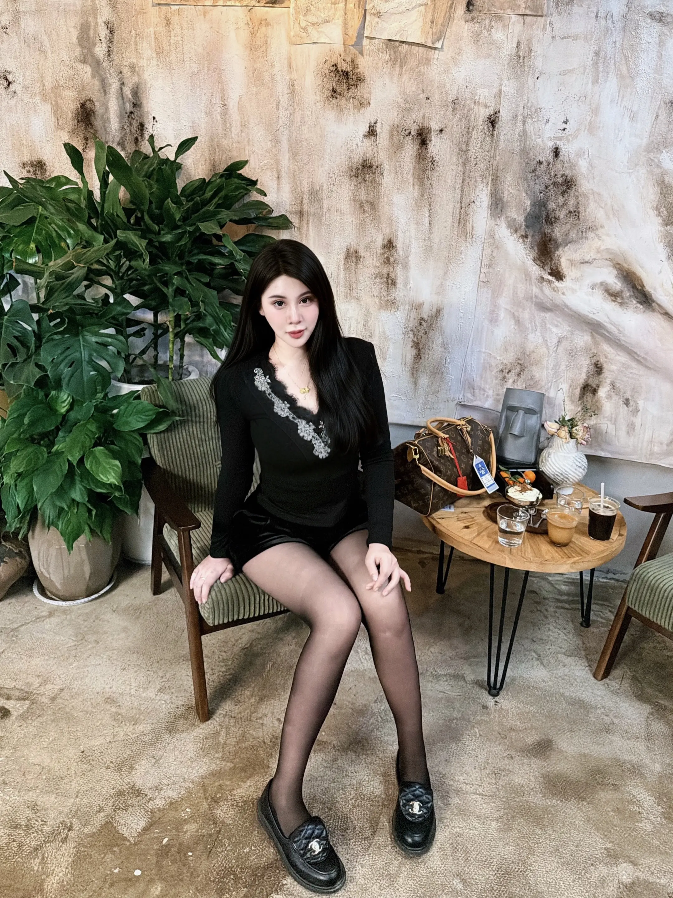 爱我要有七颗心 真心 耐心 良心 忠心 一直偏向我的决心  为我跳动的...