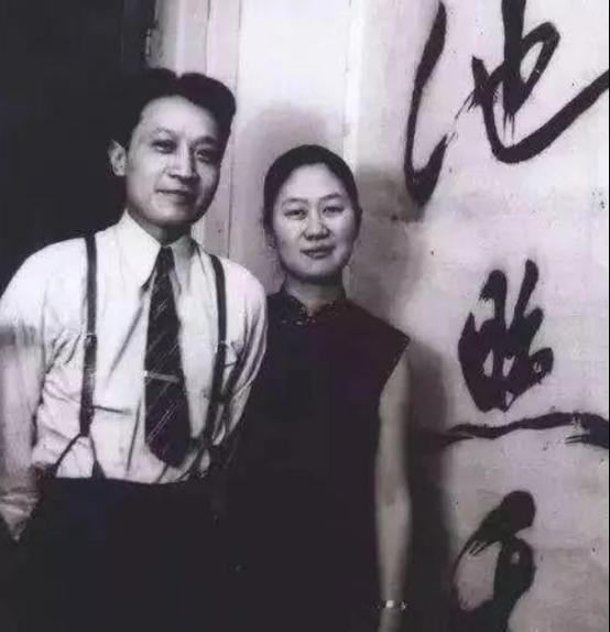 “他长得太漂亮了。”1933年，钱钟书追求清华才女赵萝蕤，可赵萝蕤根本看不上这个