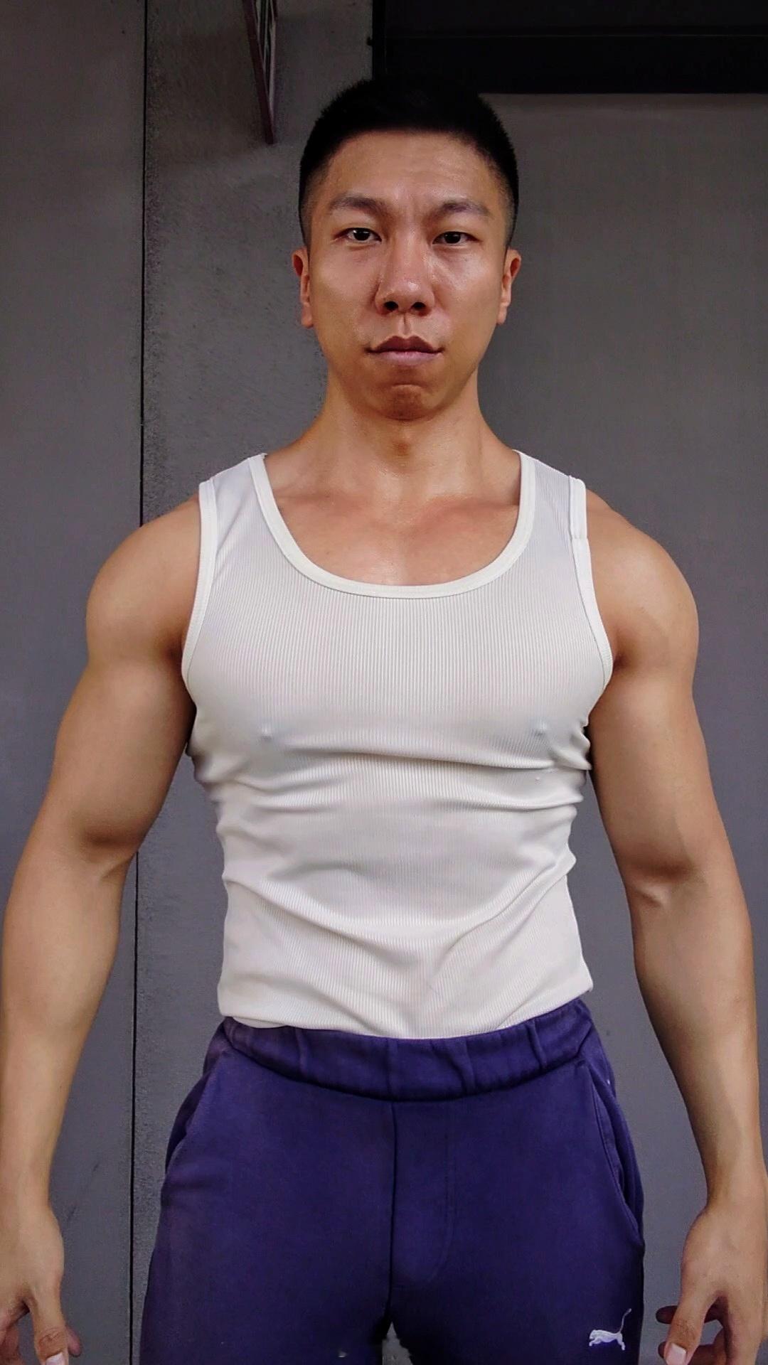 争取七月底腰围再小一点健身打卡