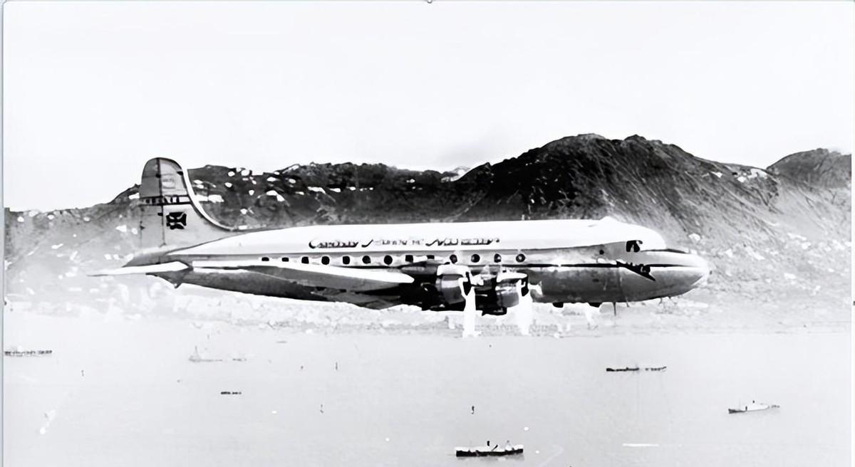 1954年我军误击英国客机，美航母舰队逼近海南，引发中美空战的内幕是真的吗？
1