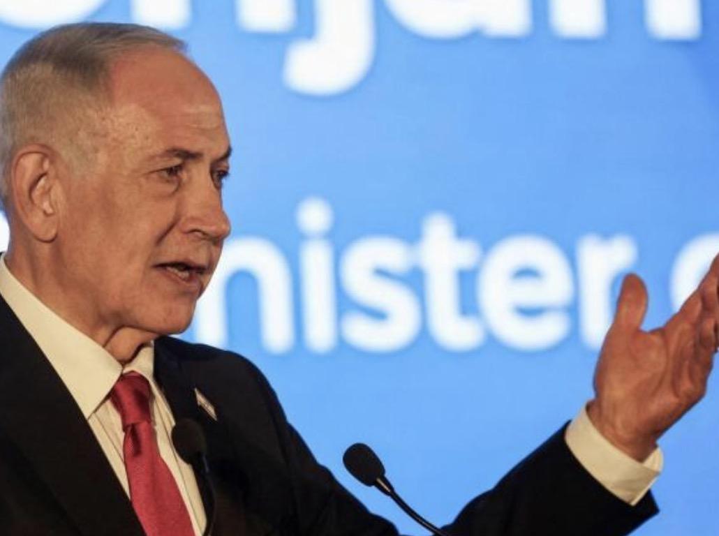 以色列总理内塔亚胡2月15日披露，他上周与特朗普会晤时提出了对伊朗核协议的“终极