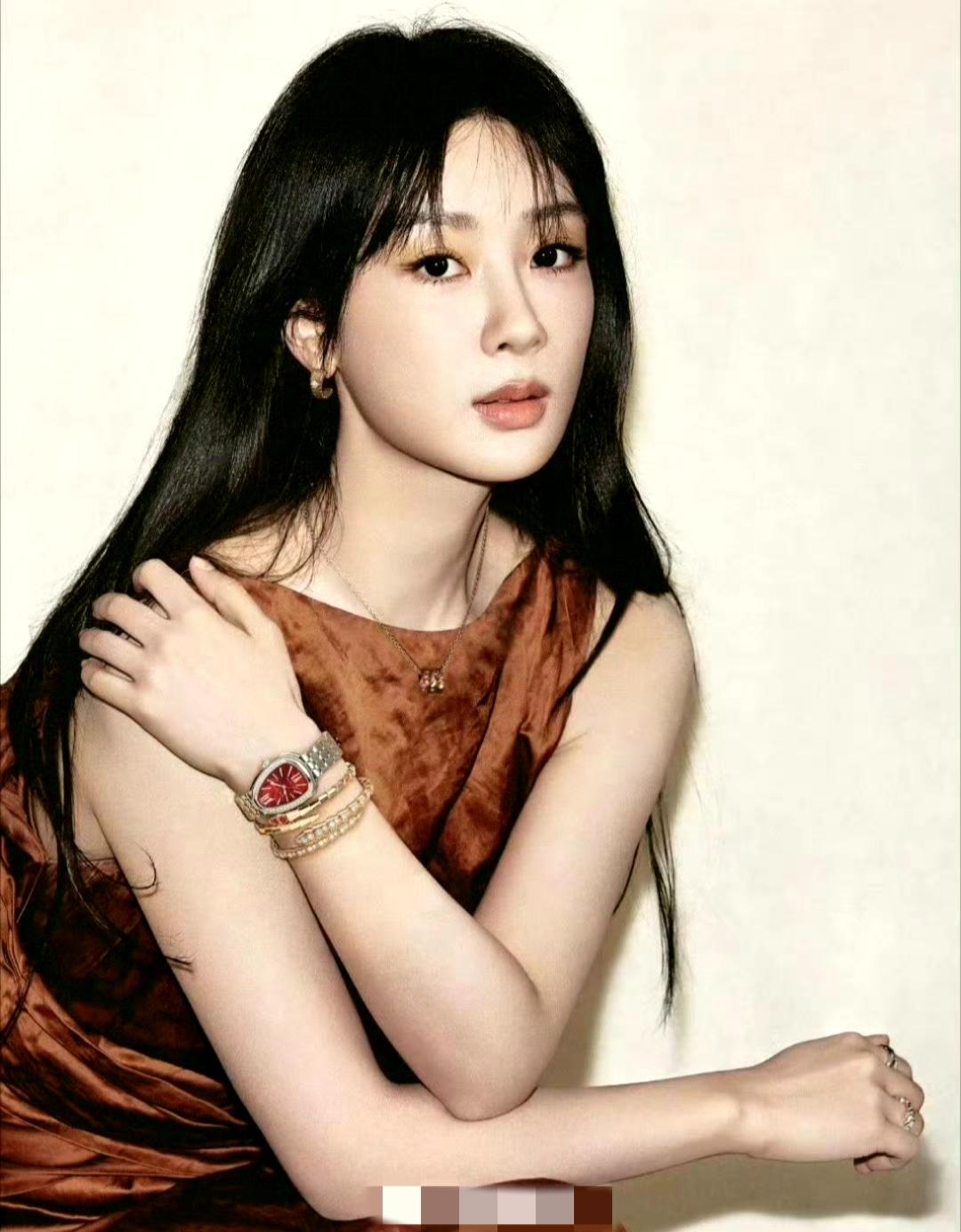 宝格丽封神联动！杨紫、赵露思、陈昊宇同框比美，谁的珠光宝气赢麻了？
 
宝格丽又