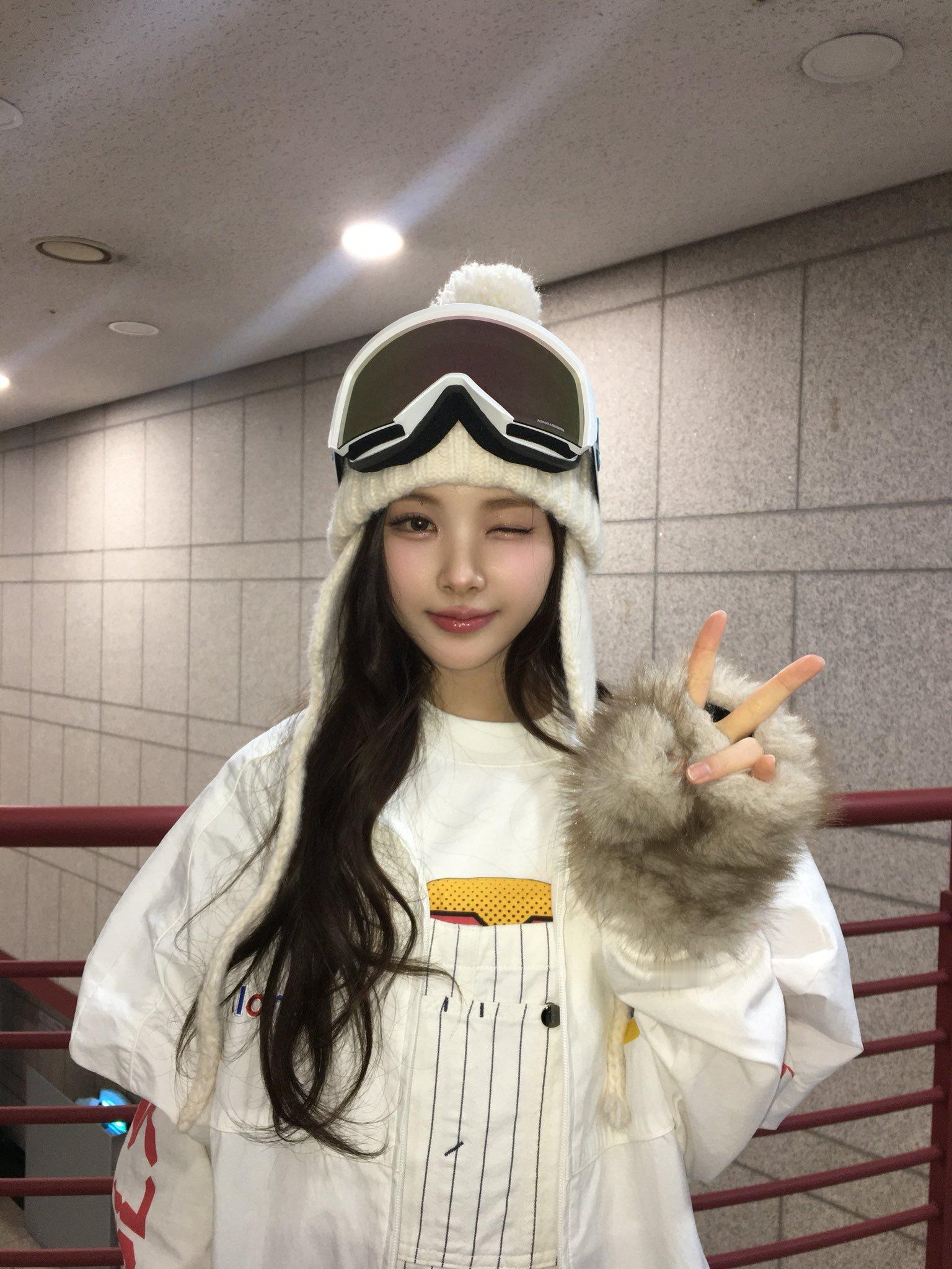 BabyDONTCry Yihyun⛷️❄️ 
