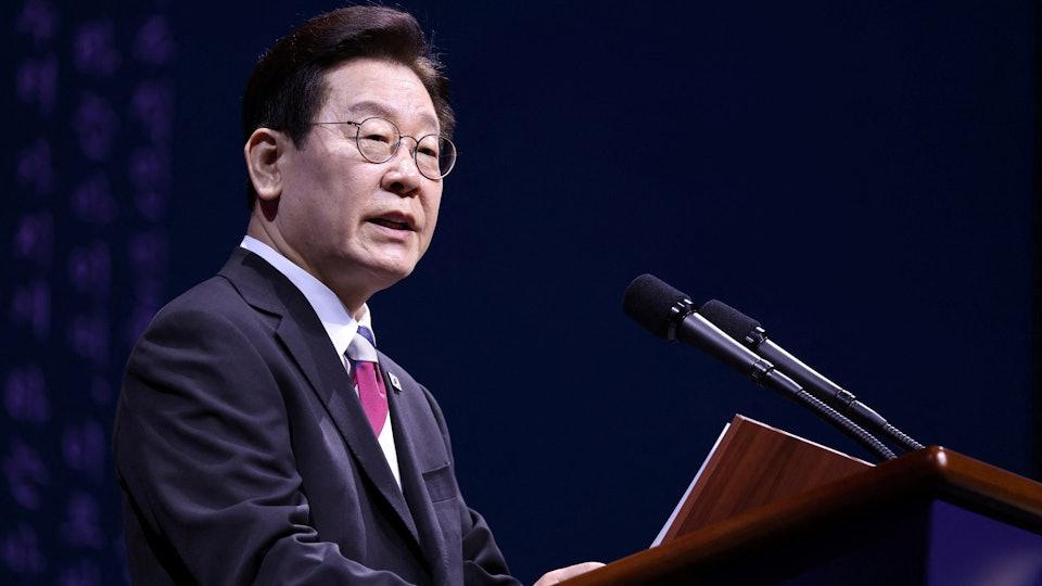 美以袭击伊朗，导致全球原油价格大幅持续飙升。韩国总统李在明3月9日宣布将推出国内